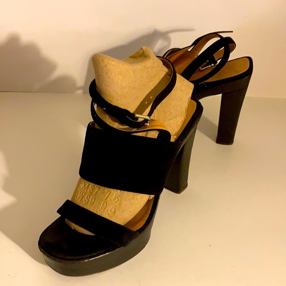 Hermes Shoes - Hermès Ladies Suede Sandals 37 black EV287